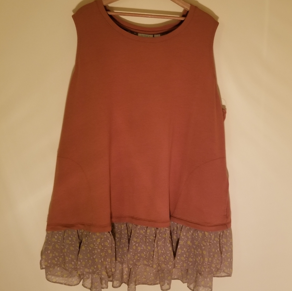 Layered Look LOGO Lounge Top Plus Sz 2X